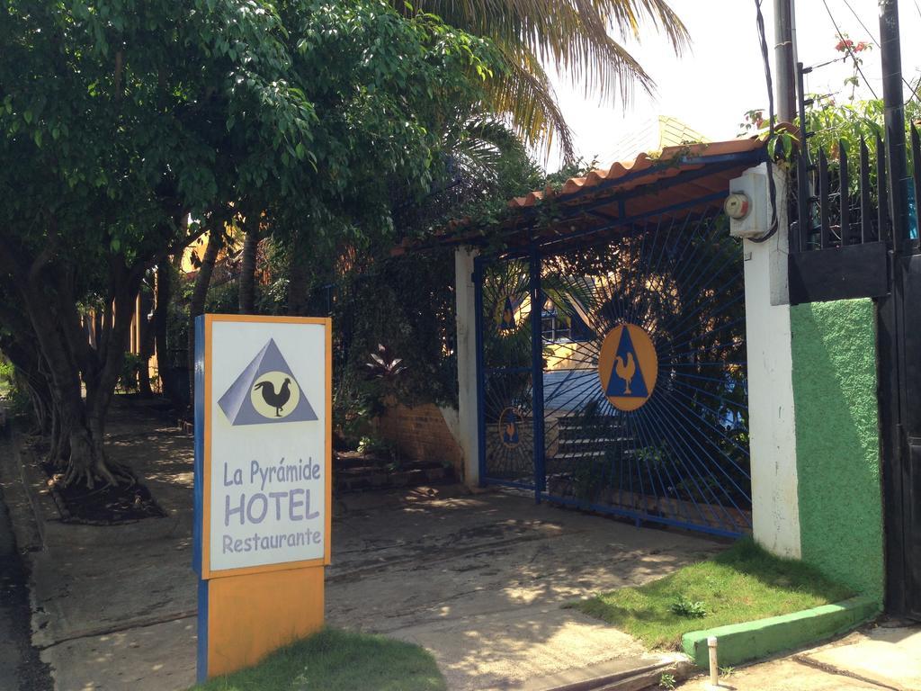 La Pyramide Hotel Managua Exterior foto